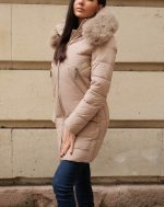 Зимно яке със средна дължина ALEXANDRA в бежово