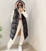 Двулицев дамски елек в черно и бежово - Image 4