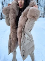 Парка ELI в цвят камел