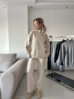 Изчистен дамски сет от плетиво MELEK в бежово - Image 3