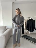 Изчистен дамски сет от плетиво MELEK в сиво - Image 4