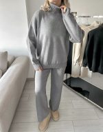 Изчистен дамски сет от плетиво MELEK в сиво - Image 3