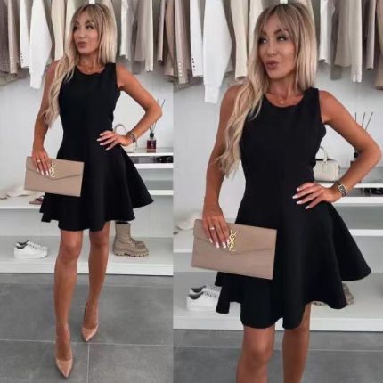 Мини рокля GALA в черно